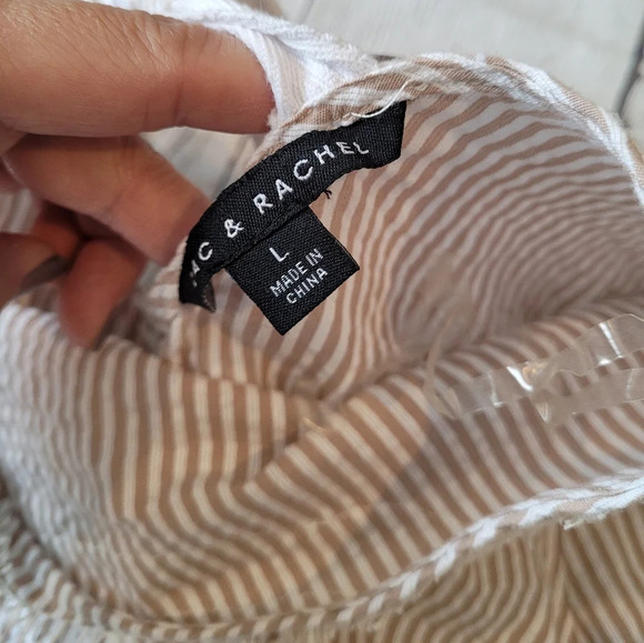 Zac and Rachel Striped Lace Boho Modest Tan White Feminine Blouse Large - Picture 7 of 9